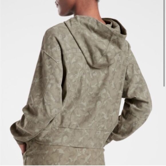 Athleta Farallon Camo Hooded Sweatshirt XS - Picture 3 of 10